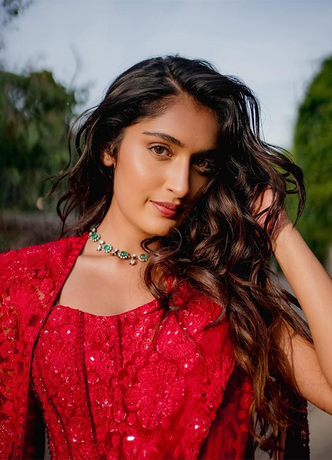 Niharika NM